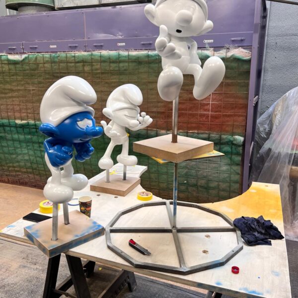 Smurfs scene ride by Colordrops